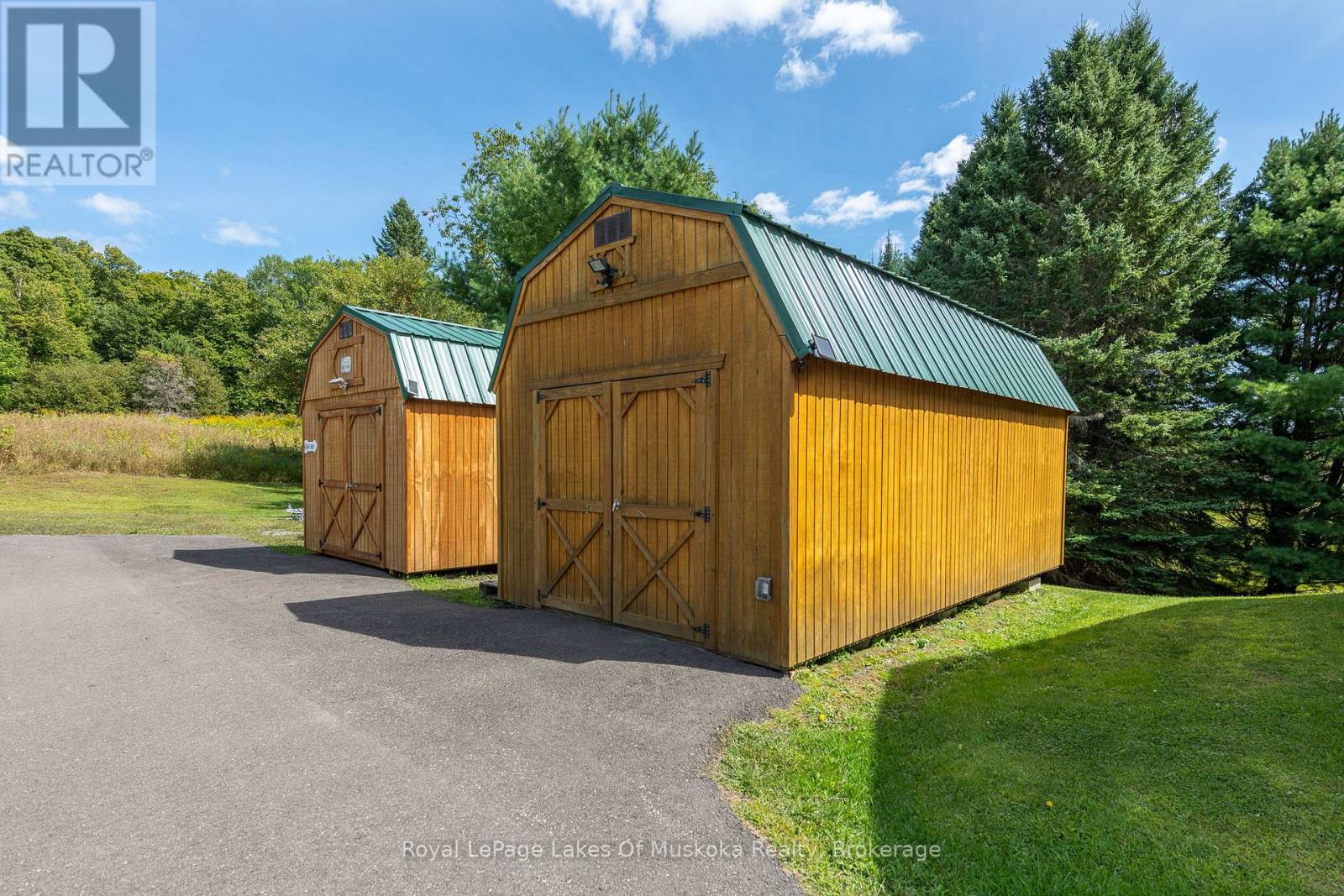 284 South Fairy Lake Road, Huntsville, Ontario  P1H 1R5 - Photo 43 - X12374260