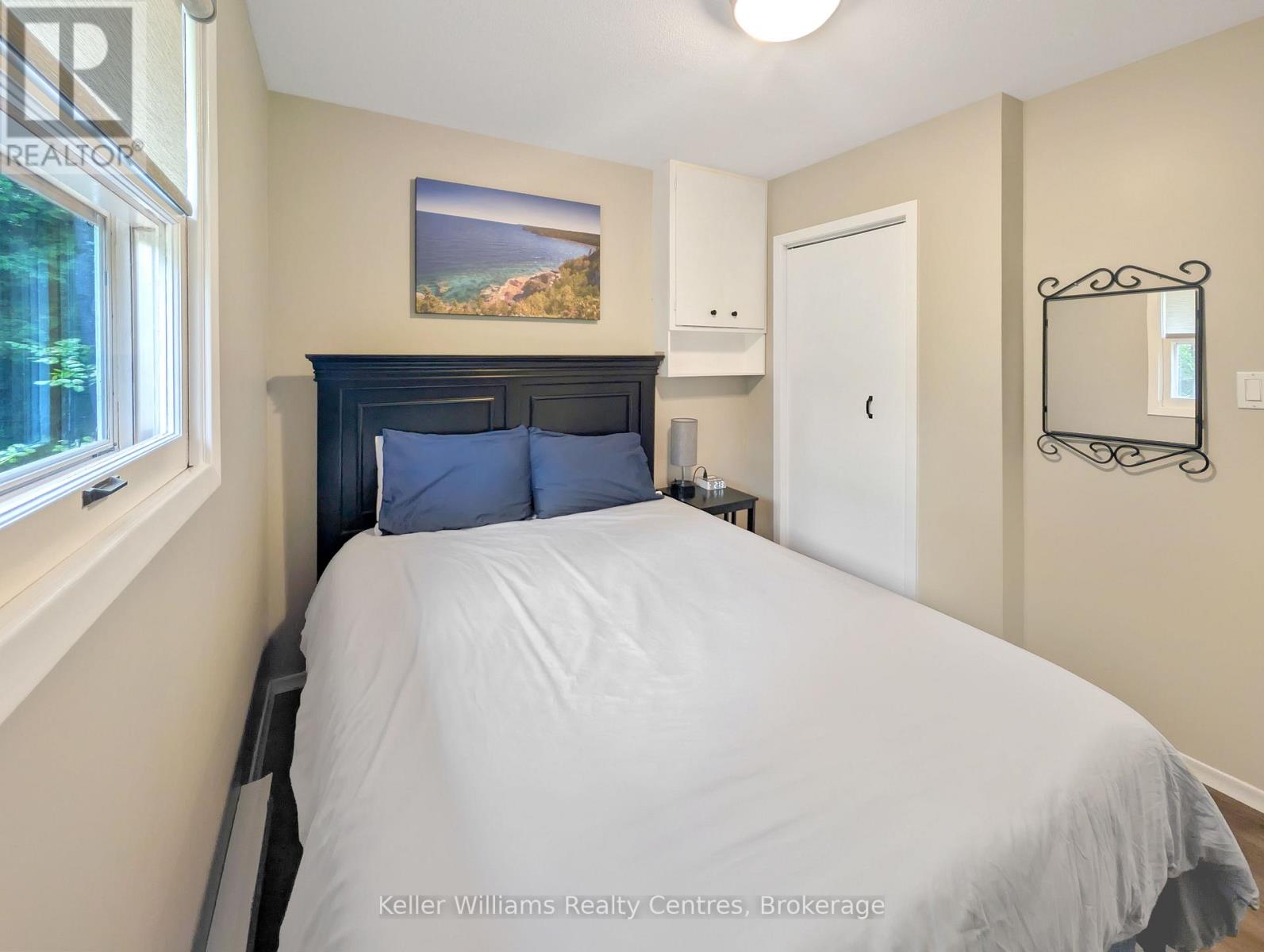 12 Pierce Street S, South Bruce Peninsula, Ontario  N0H 2T0 - Photo 28 - X12374267