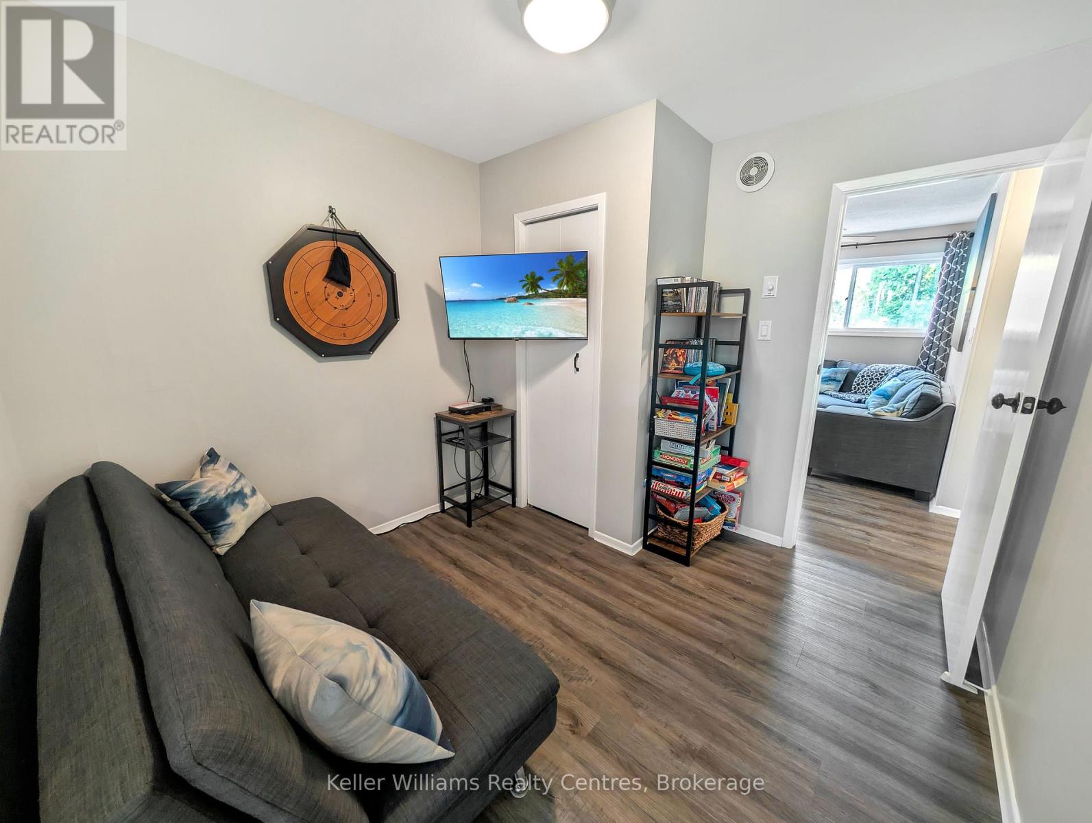 12 Pierce Street S, South Bruce Peninsula, Ontario  N0H 2T0 - Photo 31 - X12374267