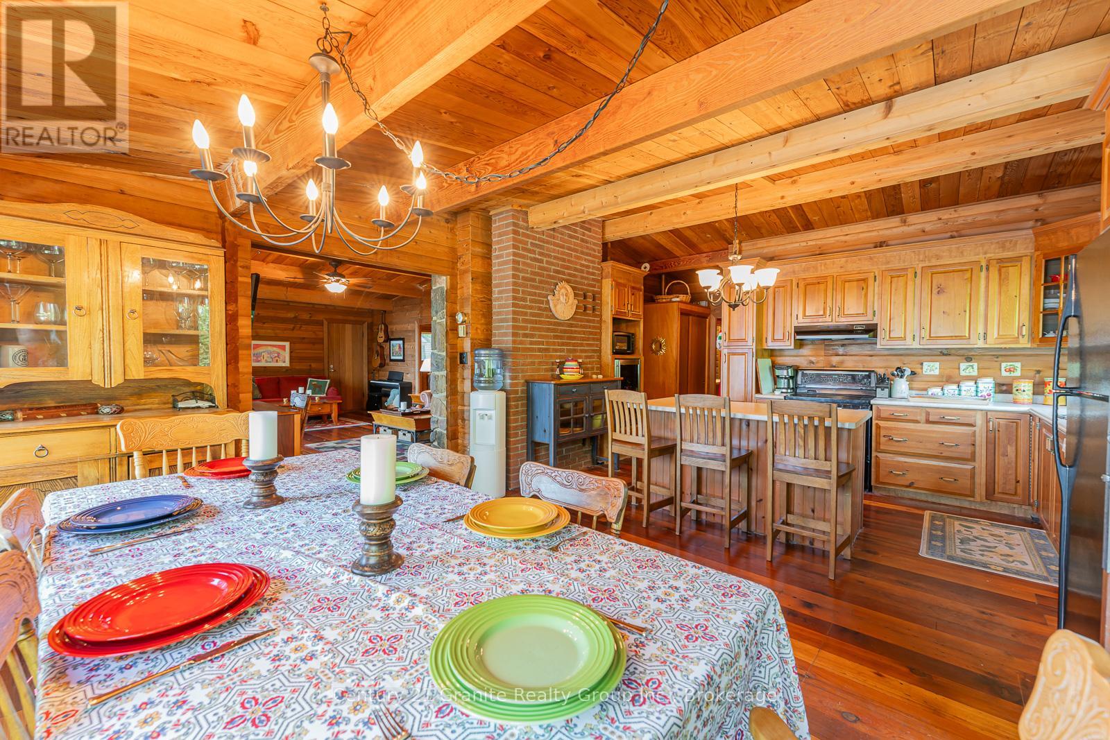 118 Griffin Drive, Kawartha Lakes, Ontario  K0M 1K0 - Photo 11 - X12374302