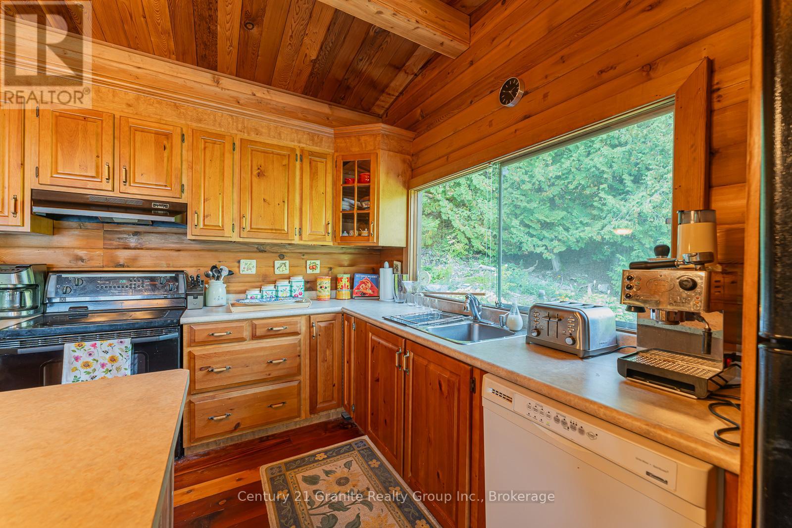 118 Griffin Drive, Kawartha Lakes, Ontario  K0M 1K0 - Photo 15 - X12374302