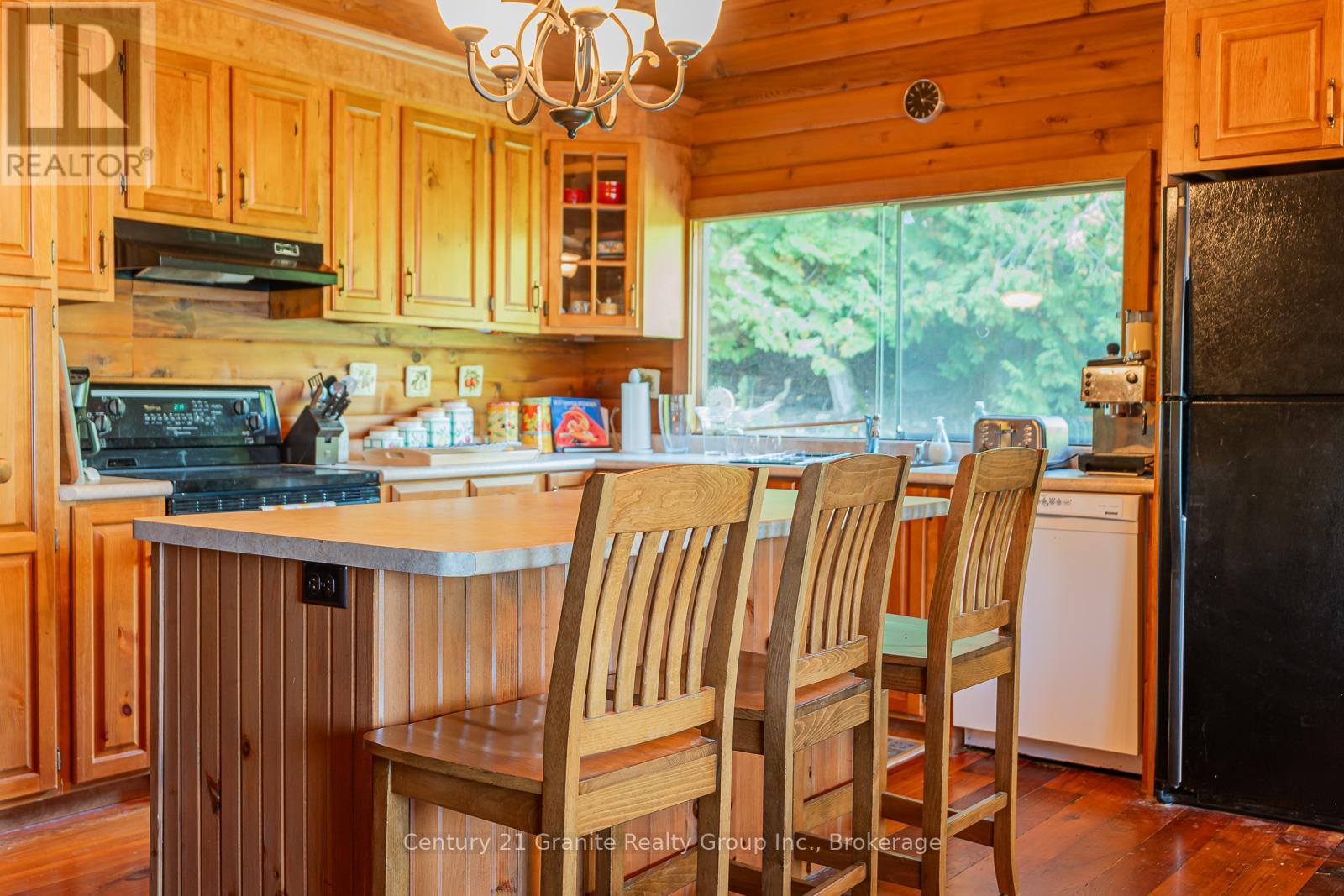 118 Griffin Drive, Kawartha Lakes, Ontario  K0M 1K0 - Photo 18 - X12374302