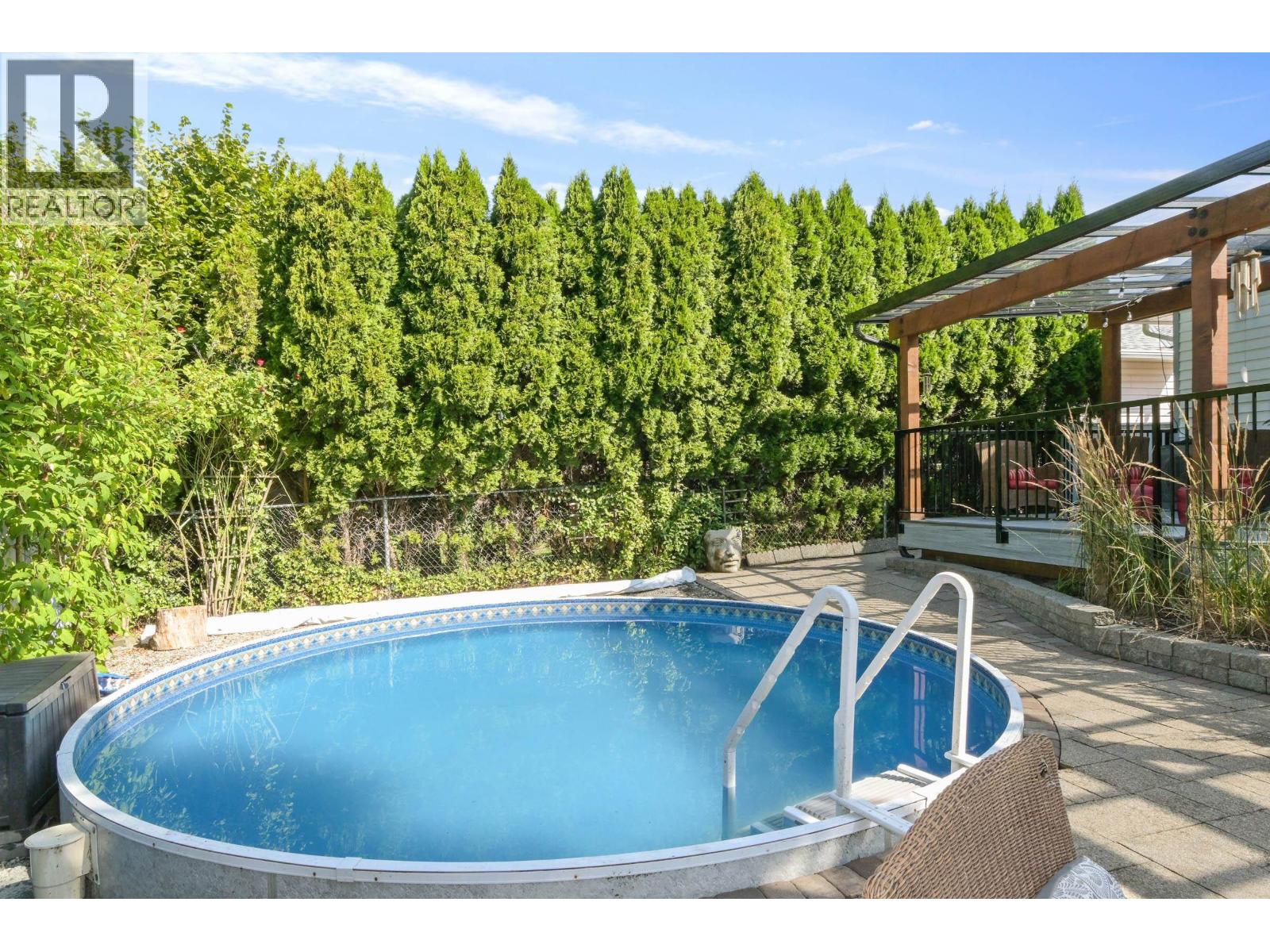 12201 Irving Street, Maple Ridge, British Columbia  V2X 9S2 - Photo 1 - R3041891
