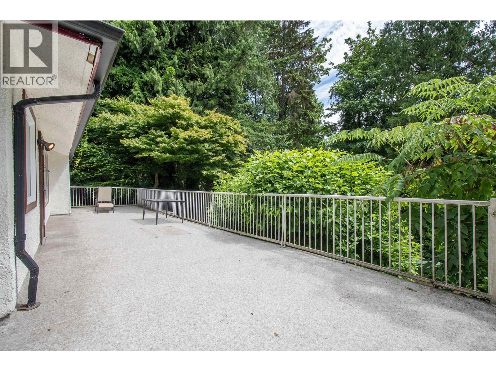 1852 Appin Road, North Vancouver, British Columbia  V7J 2T5 - Photo 17 - R3041897