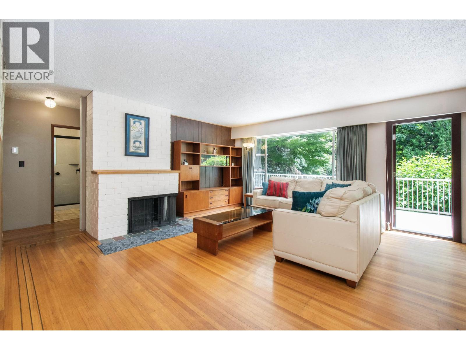 Property at 1852 APPIN ROAD image 4