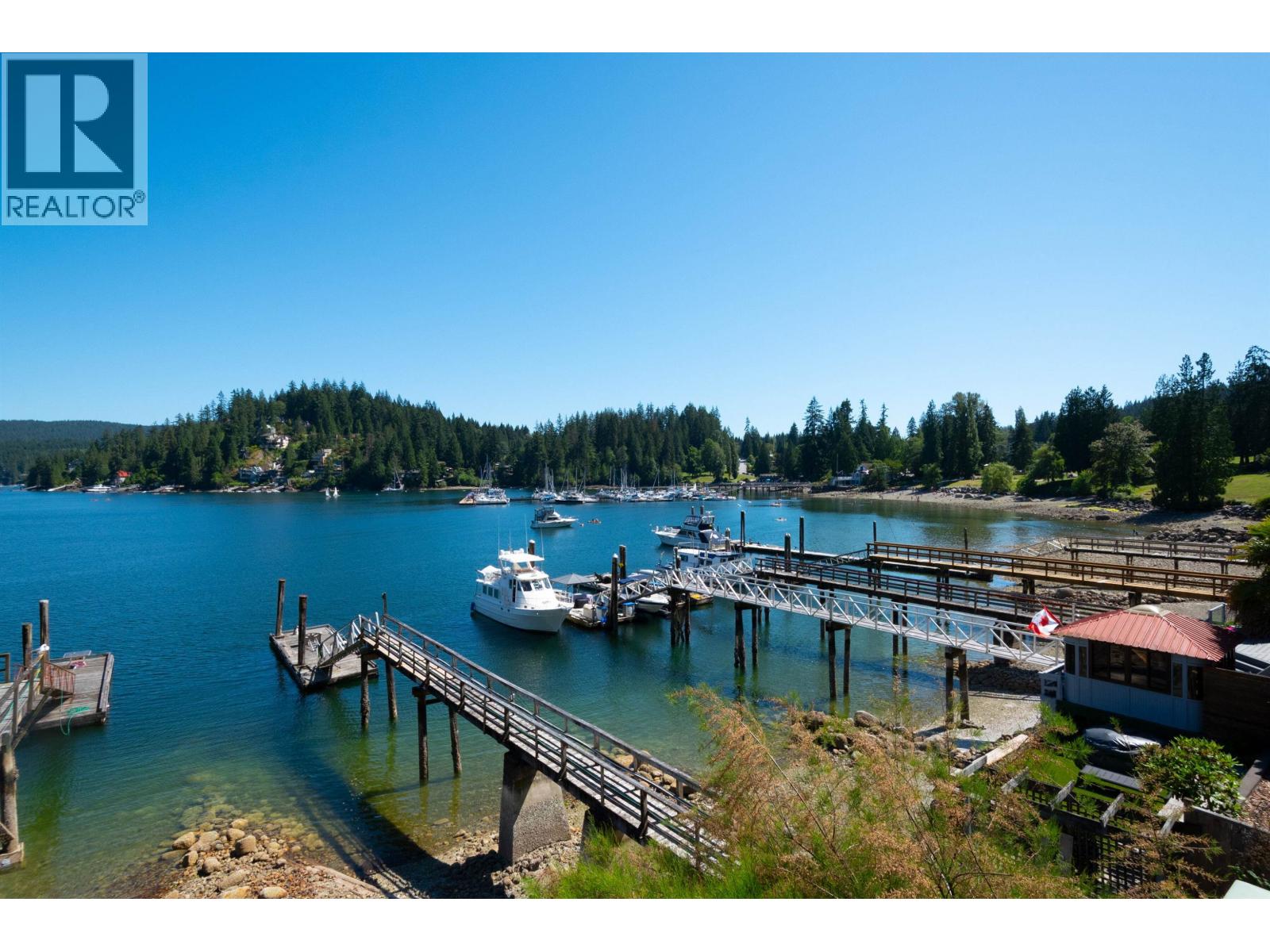 Property at 2564 PANORAMA DRIVE image 2