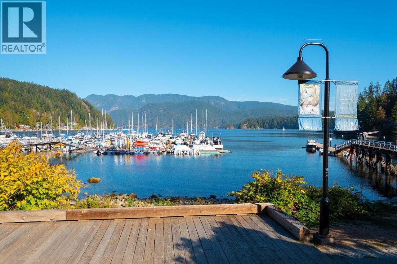 2564 Panorama Drive, North Vancouver, British Columbia  V7G 1V5 - Photo 39 - R3041898