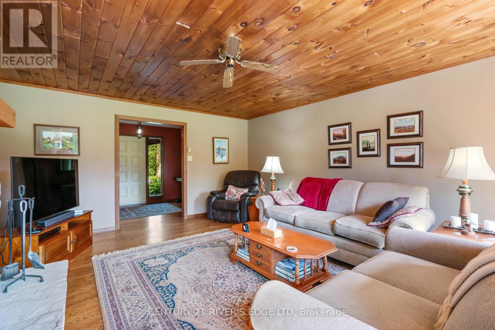 814 Plumhollow Road, Rideau Lakes, Ontario  K0E 1B0 - Photo 15 - X12374317
