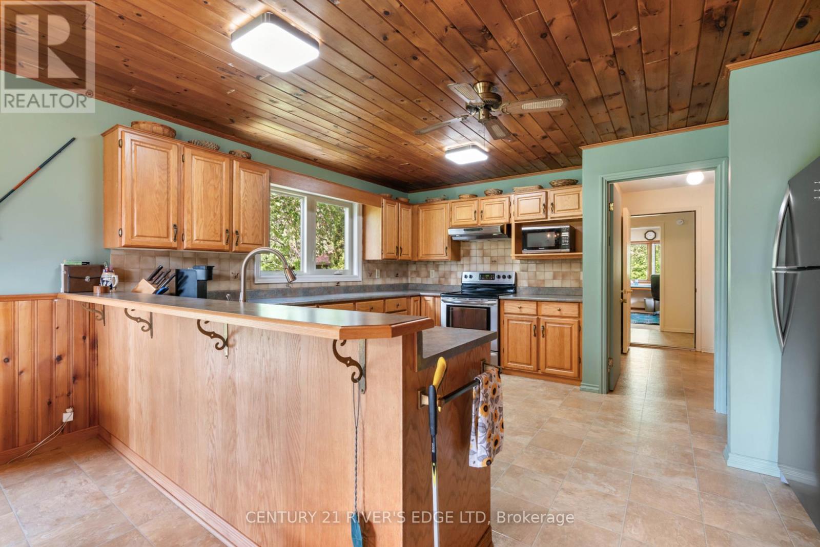 814 Plumhollow Road, Rideau Lakes, Ontario  K0E 1B0 - Photo 19 - X12374317
