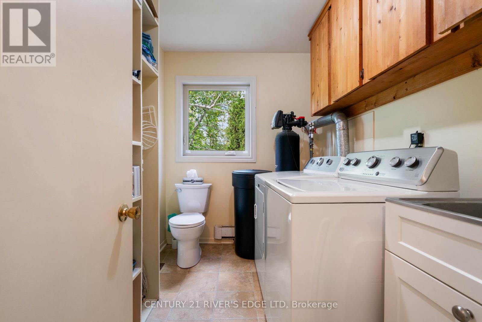 814 Plumhollow Road, Rideau Lakes, Ontario  K0E 1B0 - Photo 25 - X12374317