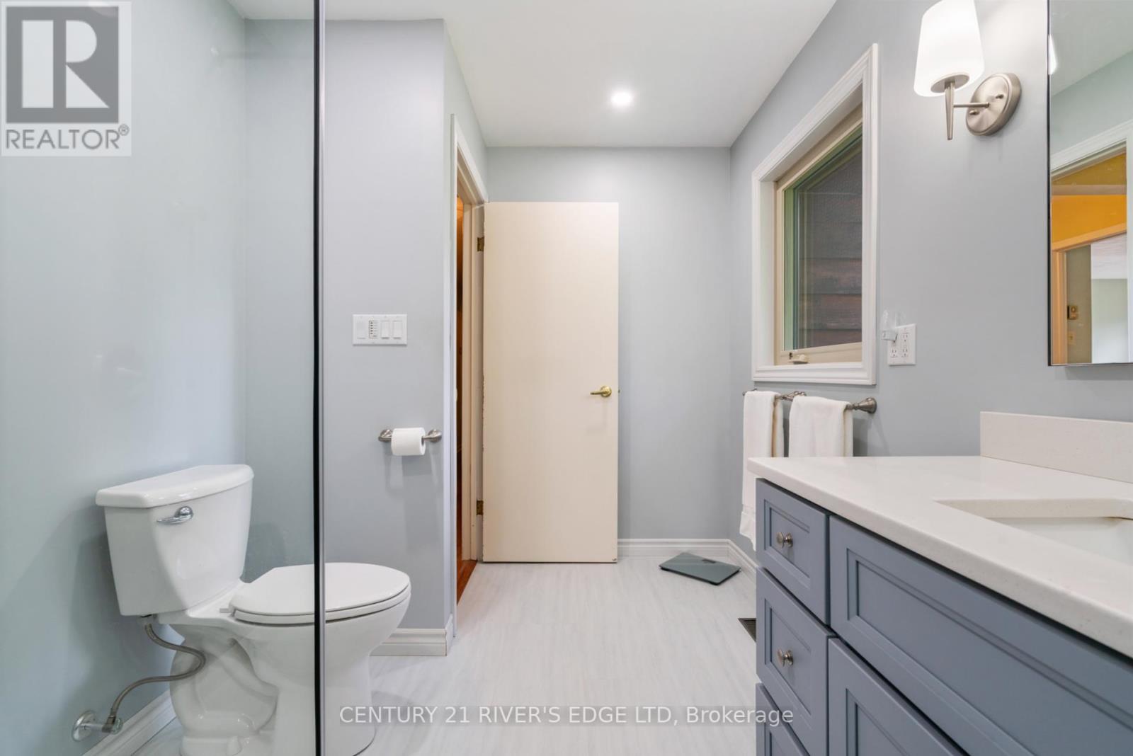 814 Plumhollow Road, Rideau Lakes, Ontario  K0E 1B0 - Photo 31 - X12374317