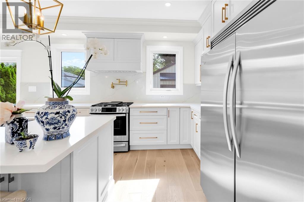 14 Marr Avenue, Grimsby, Ontario  L3M 2N7 - Photo 13 - 40763162