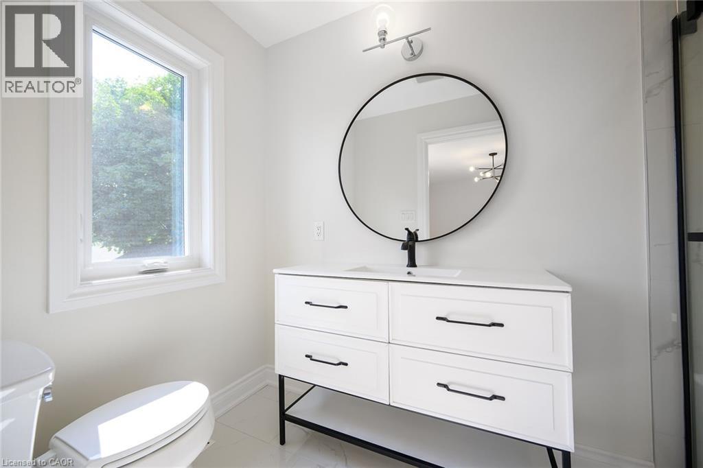 14 Marr Avenue, Grimsby, Ontario  L3M 2N7 - Photo 34 - 40763162