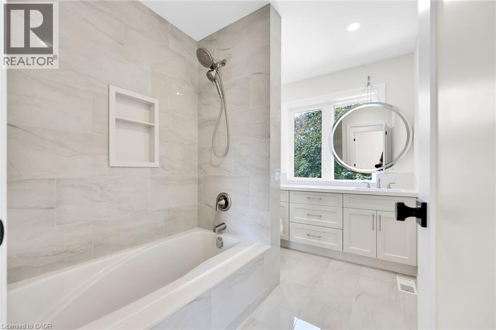 14 Marr Avenue, Grimsby, Ontario  L3M 2N7 - Photo 30 - 40763162