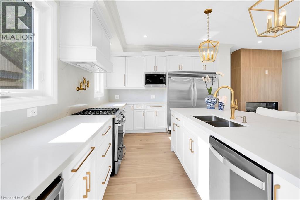 14 Marr Avenue, Grimsby, Ontario  L3M 2N7 - Photo 10 - 40763162