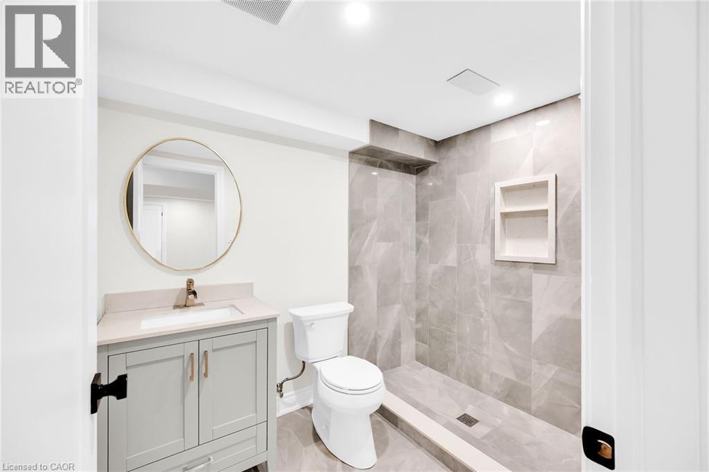 14 Marr Avenue, Grimsby, Ontario  L3M 2N7 - Photo 41 - 40763162