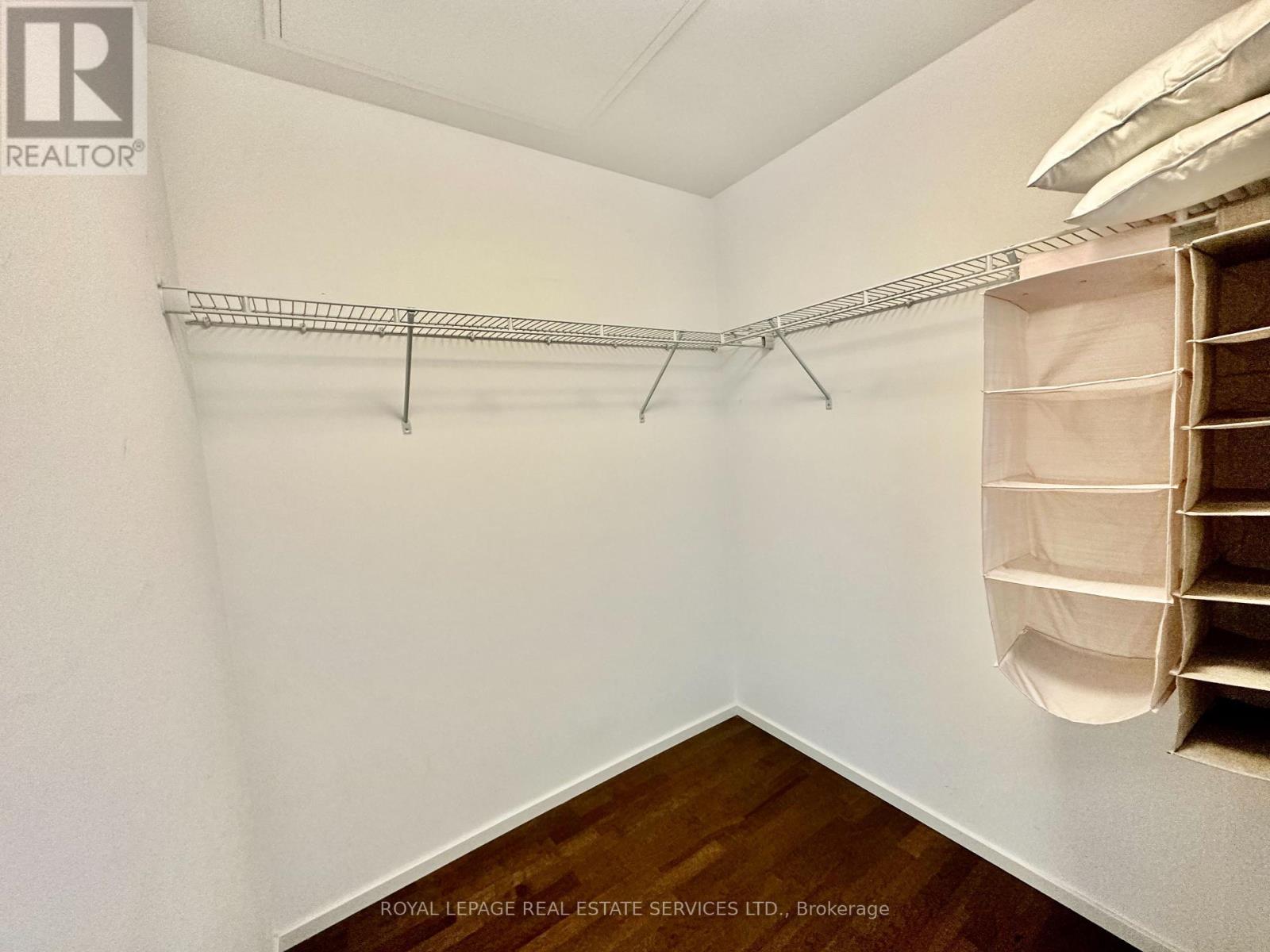 4501 - 5 St Joseph Street, Toronto, Ontario  M4Y 1J6 - Photo 12 - C12374045