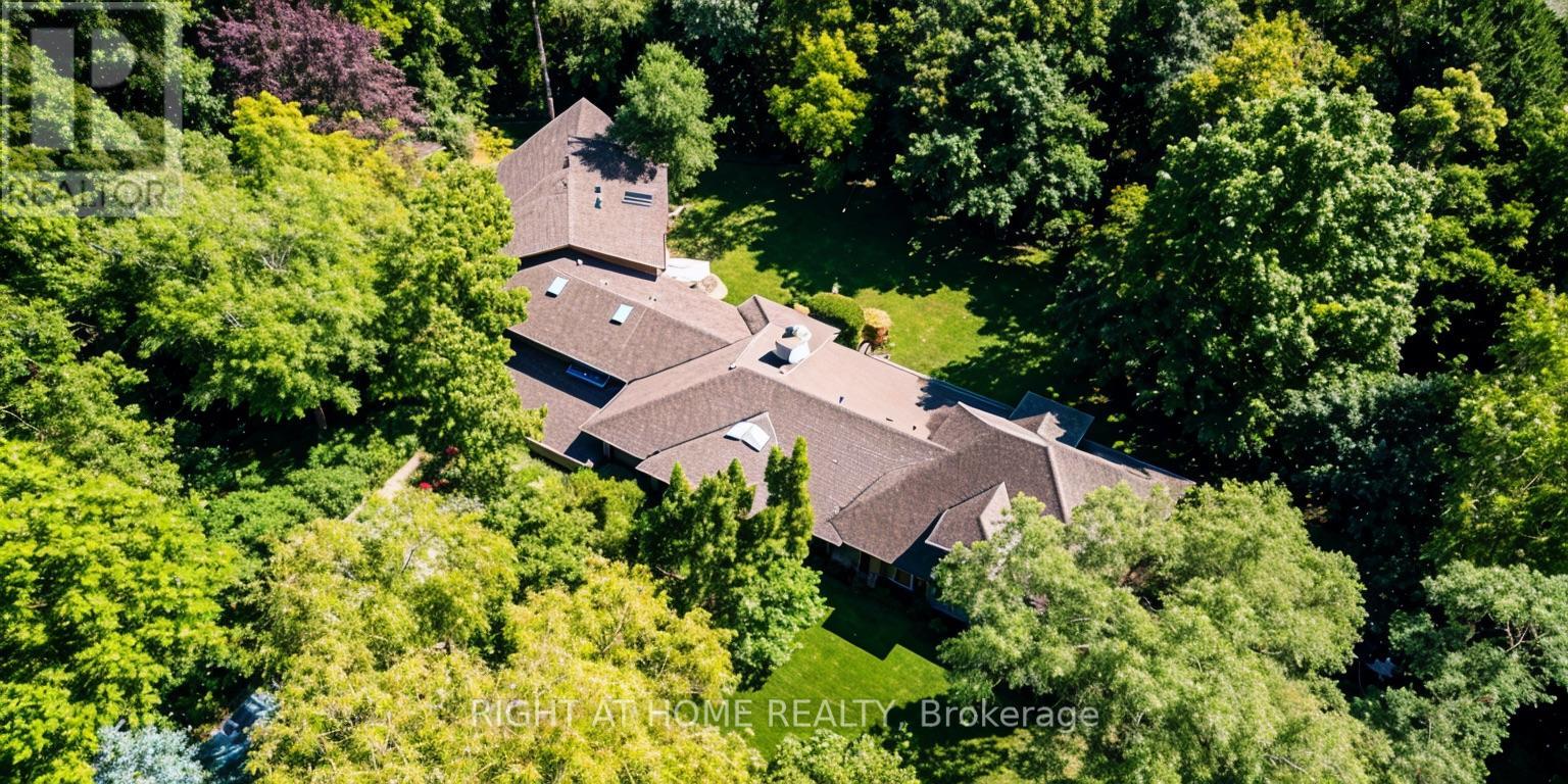 33 Post Road, Toronto (Bridle Path-Sunnybrook-York Mills), Ontario  M3B 1J1 - Photo 12 - C12374142
