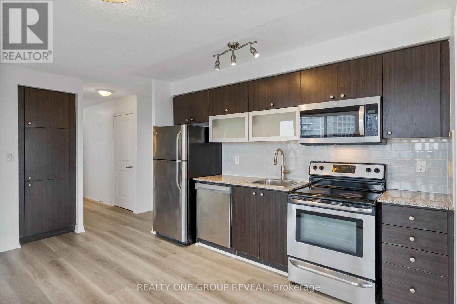 1109 - 2015 Sheppard Avenue E, Toronto, Ontario  M2J 0B3 - Photo 5 - C12374176