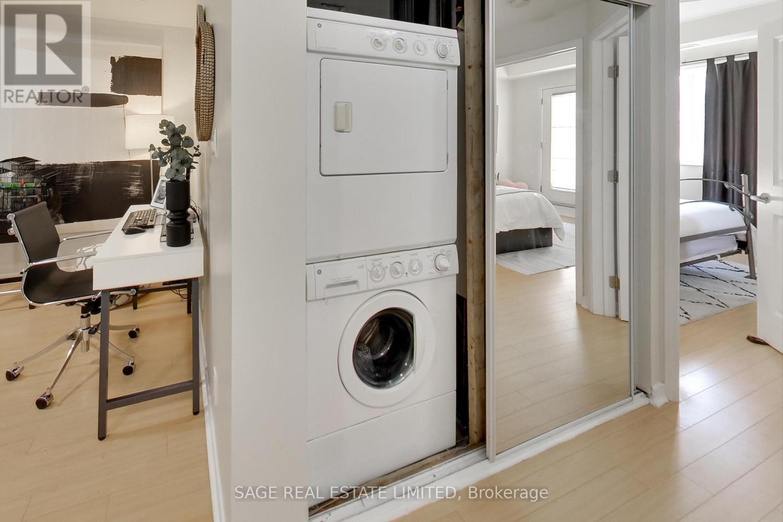 203 - 1785 Eglinton Avenue E, Toronto, Ontario  M4A 2Y6 - Photo 17 - C12374193