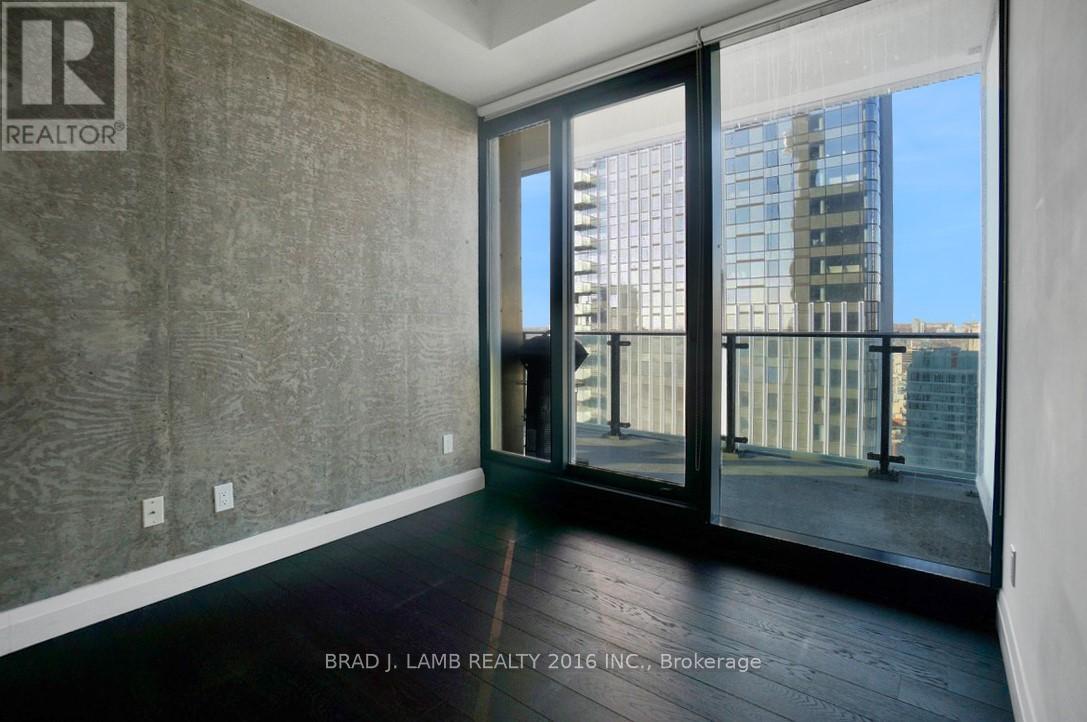 3701 - 224 King Street W, Toronto, Ontario  M5V 1N6 - Photo 10 - C12374227