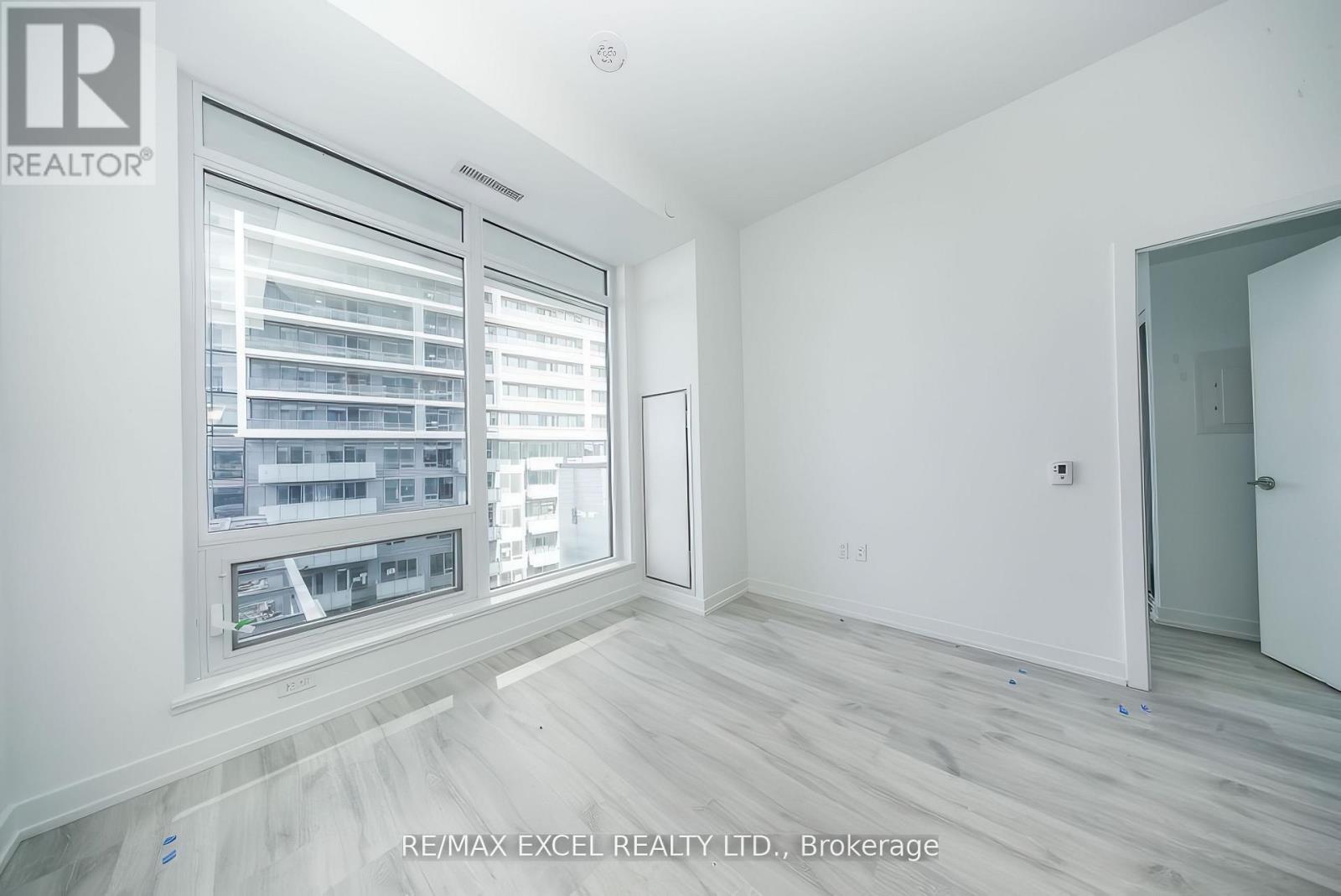 S1101 - 8 Olympic Garden Drive, Toronto, Ontario  M2M 0B9 - Photo 4 - C12374252