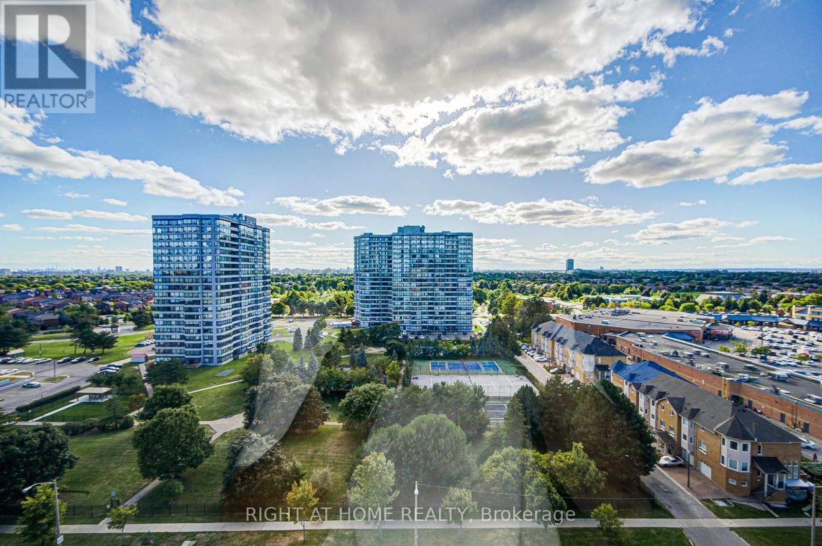 1501 - 88 Alton Towers Circle, Toronto, Ontario  M1V 5C5 - Photo 11 - E12374111