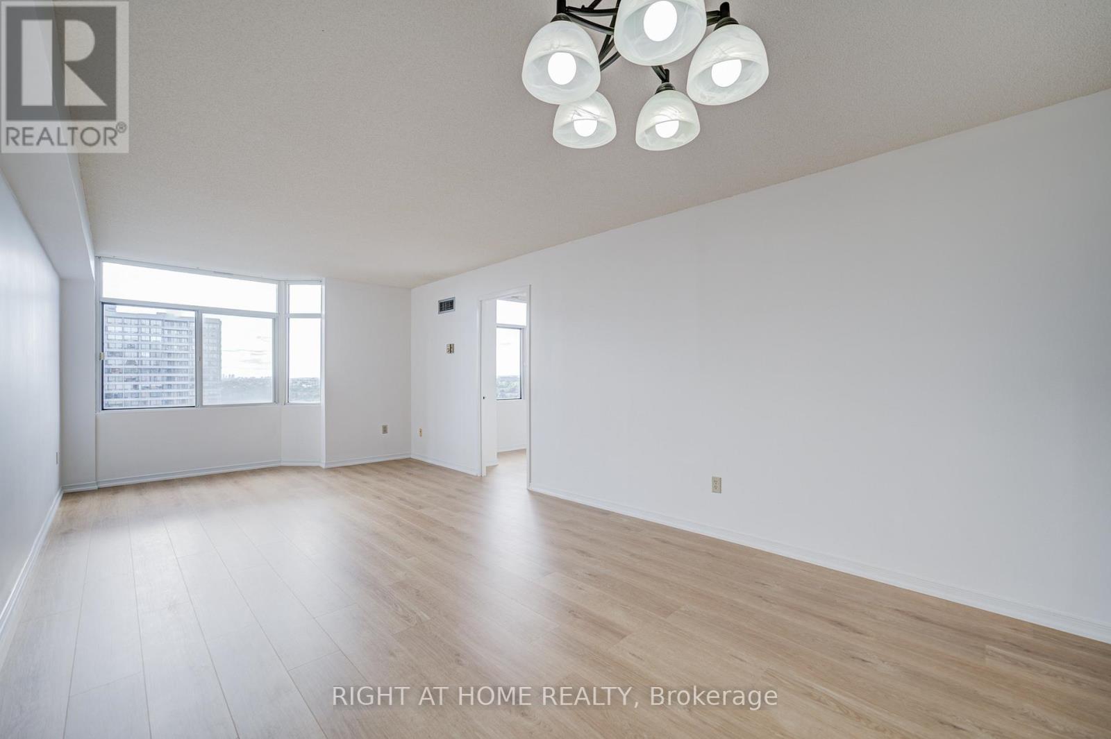 1501 - 88 Alton Towers Circle, Toronto, Ontario  M1V 5C5 - Photo 19 - E12374111