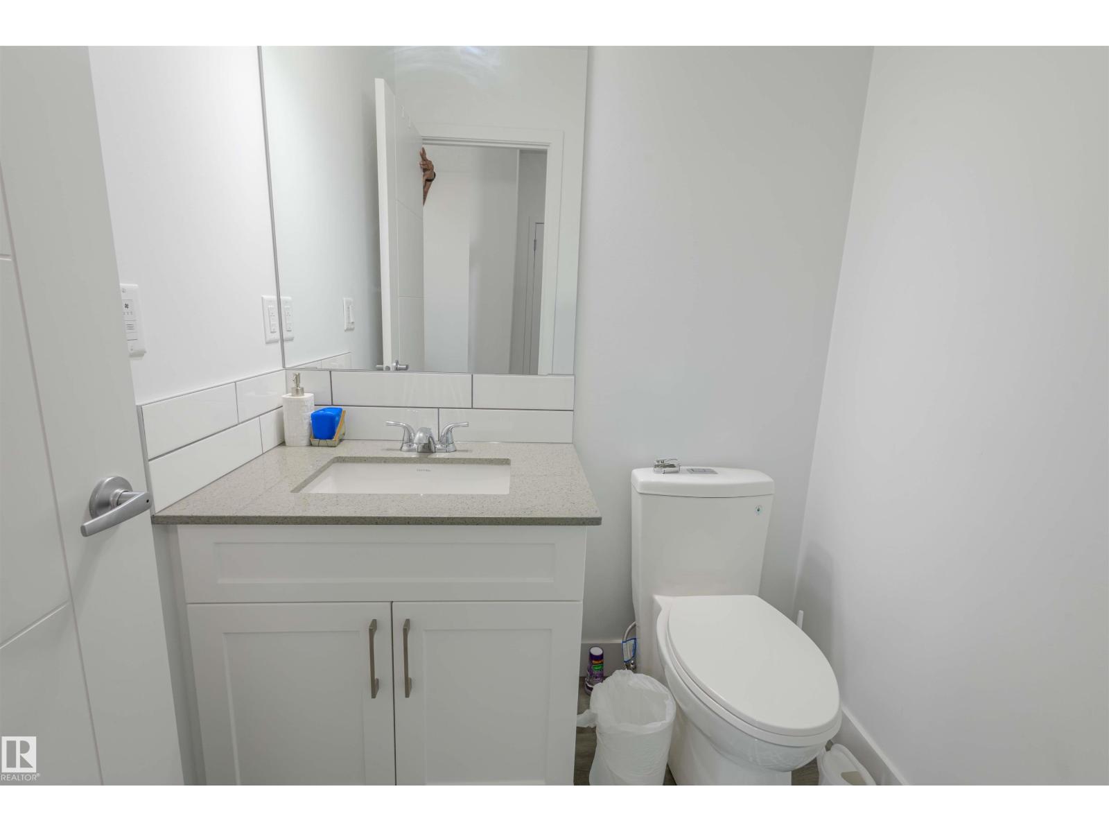 15940 19 Av Sw, Edmonton, Alberta  T6W 4X6 - Photo 11 - E4455627
