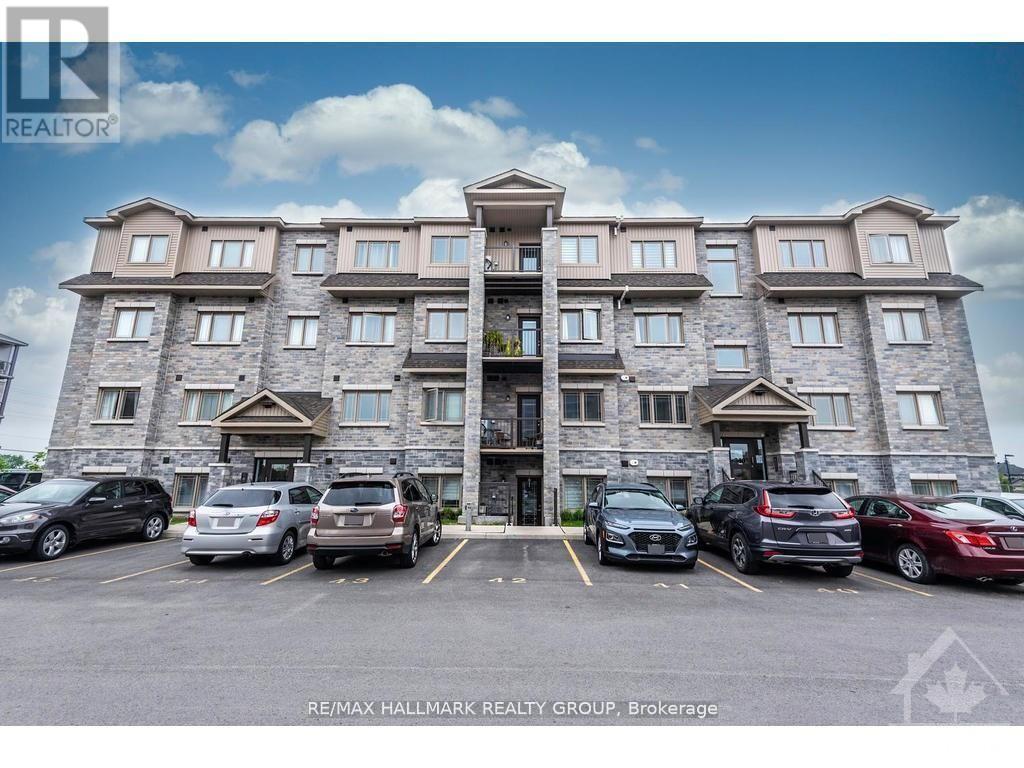 10 - 340 TRIBECA PRIVATE, Ottawa, Ontario