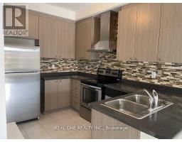 29 PAPER MILLS CRESCENT, Richmond Hill, Ontario