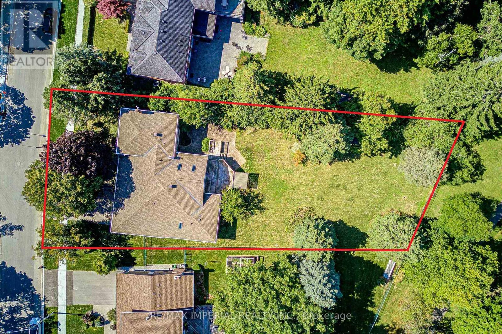 Property at 20 BLACKFOREST DRIVE image 3