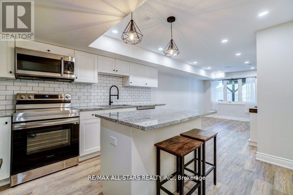 19 Michael Cummings Court, Uxbridge, Ontario  L9P 0E6 - Photo 29 - N12374129