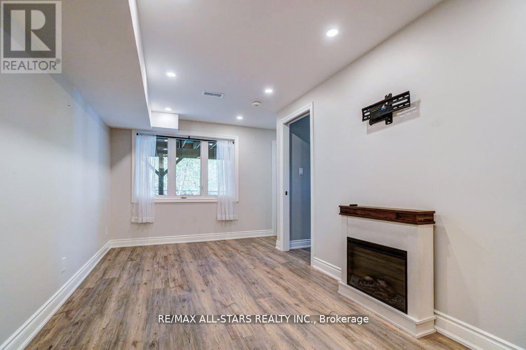 19 Michael Cummings Court, Uxbridge, Ontario  L9P 0E6 - Photo 31 - N12374129