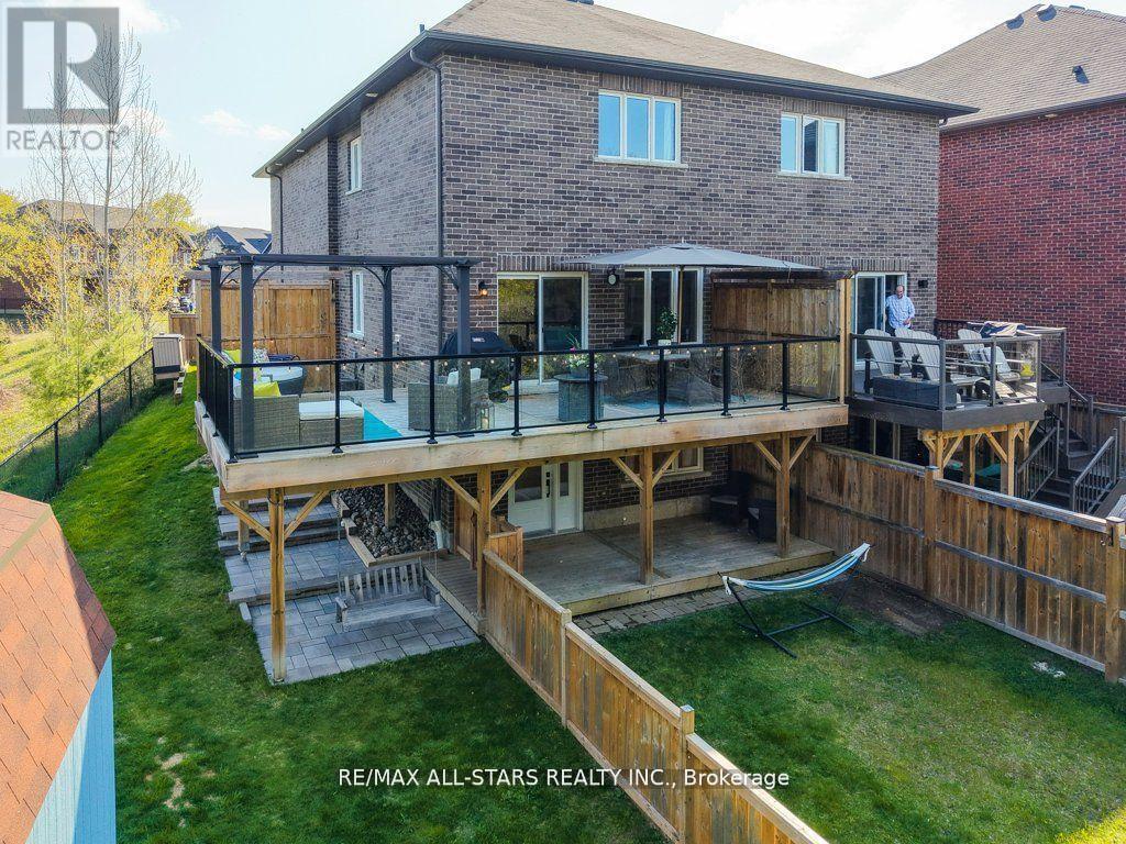 19 Michael Cummings Court, Uxbridge, Ontario  L9P 0E6 - Photo 40 - N12374129