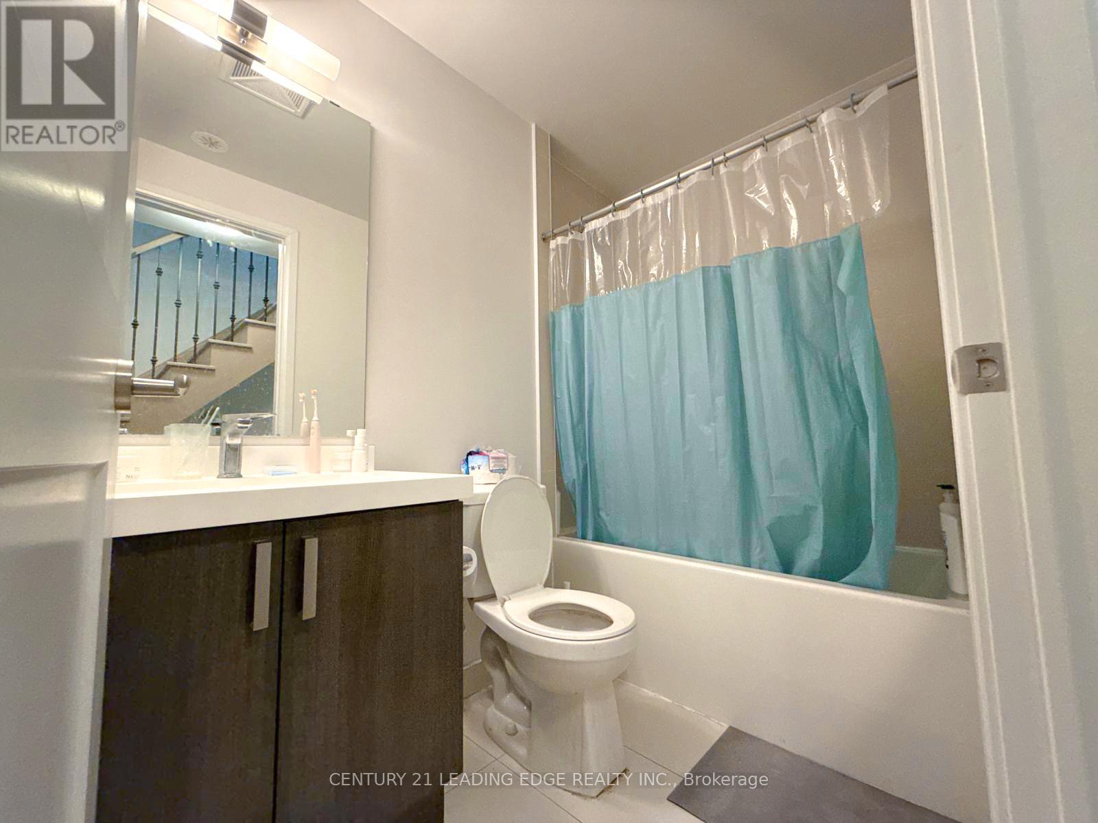39 - 1050 Portage Parkway, Vaughan, Ontario  L4K 0K3 - Photo 15 - N12374159