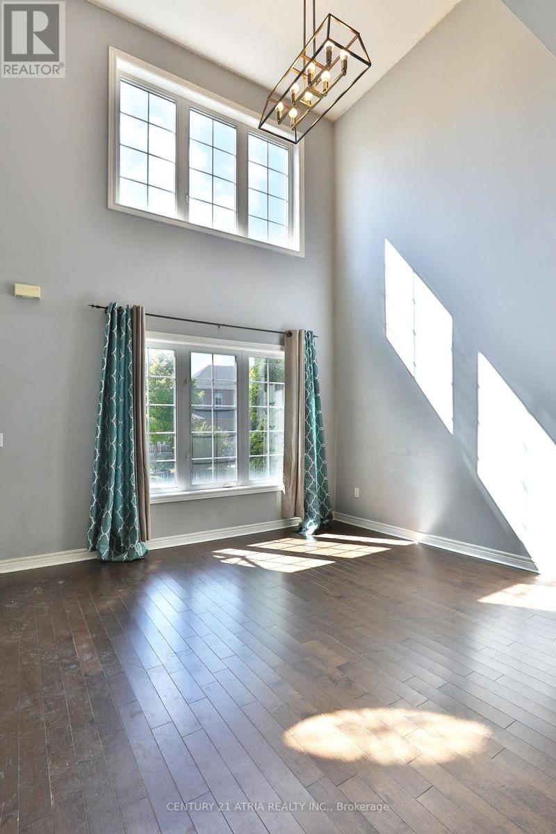 68 Sunburst Crescent, Markham, Ontario  L6E 1R3 - Photo 6 - N12374163