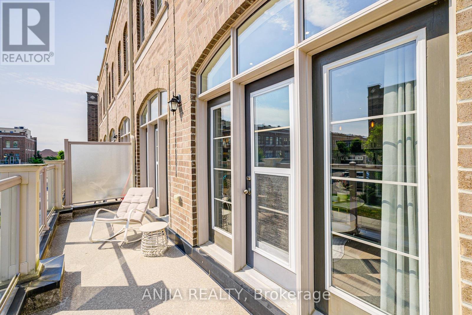 156 Glad Park Avenue, Whitchurch-Stouffville, Ontario  L4A 1X1 - Photo 28 - N12374171