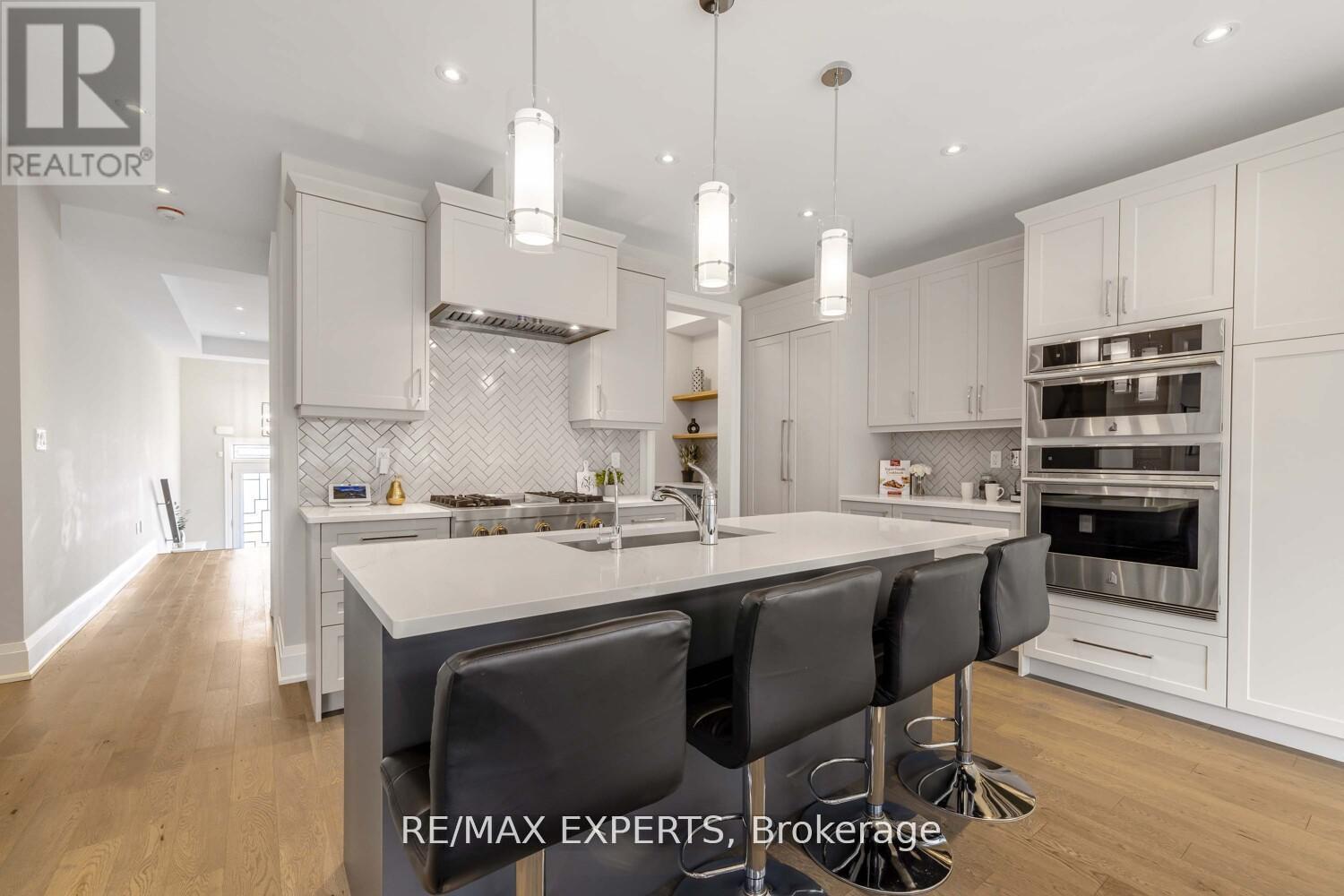 75 Bethpage Crescent, Newmarket, Ontario  L3X 1B8 - Photo 19 - N12374232