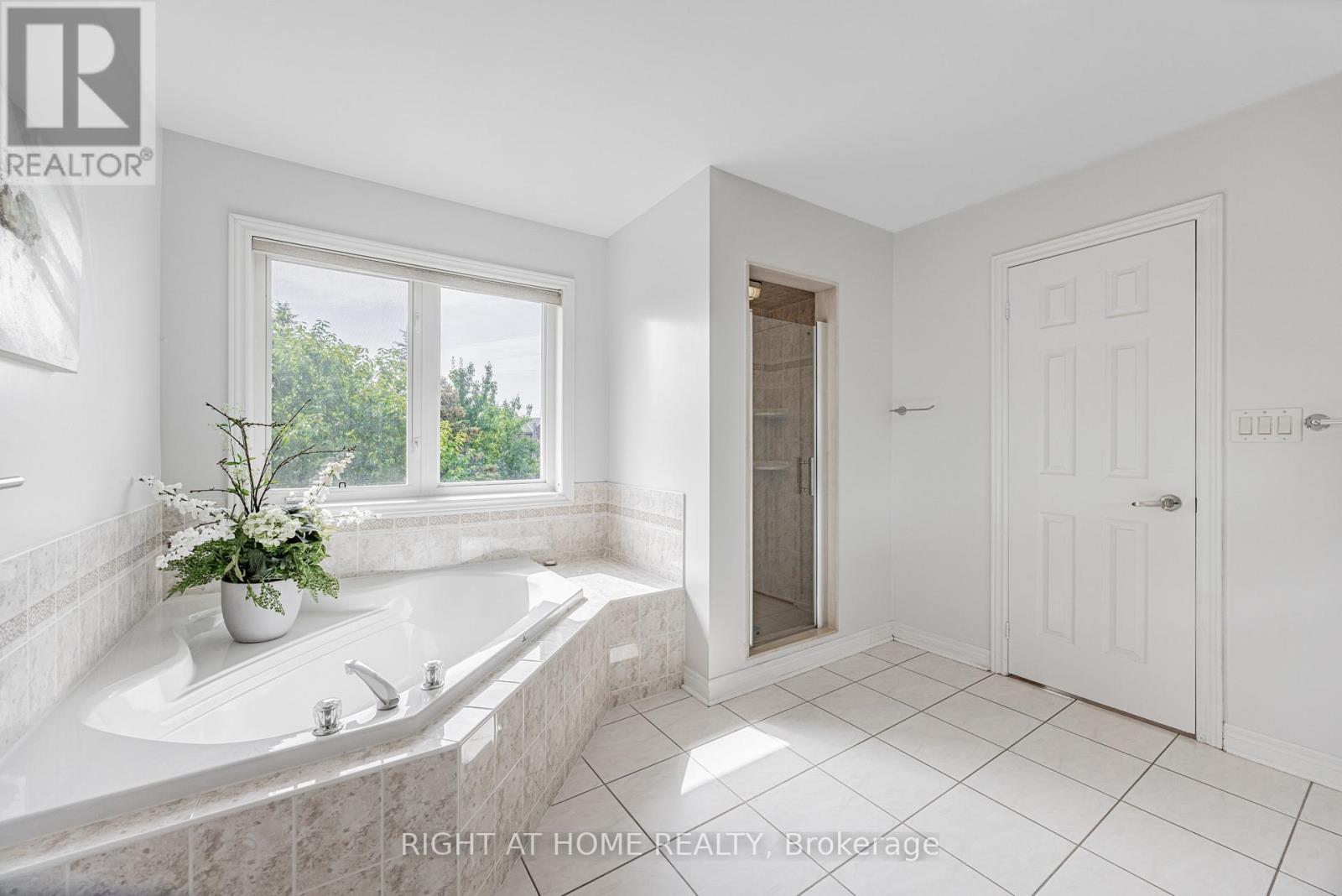 122 Annina Crescent, Markham, Ontario  L3R 4S5 - Photo 22 - N12374251