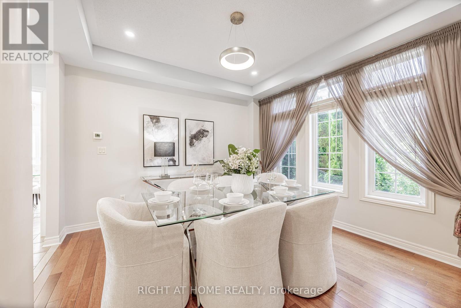 122 Annina Crescent, Markham, Ontario  L3R 4S5 - Photo 6 - N12374251