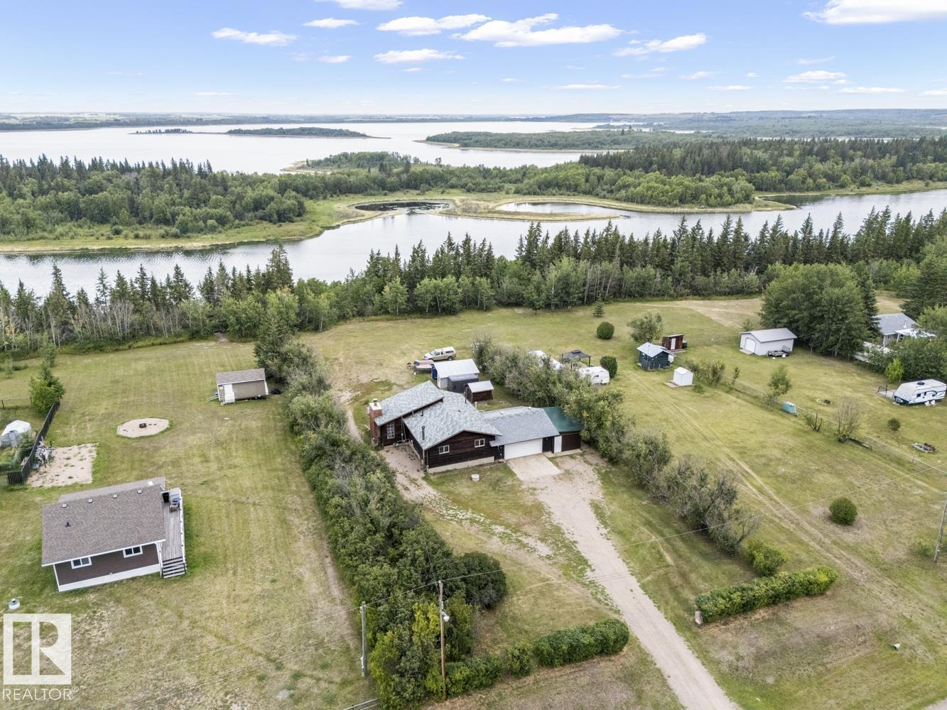260, 57201 RNG RD 102, Rural St. Paul County, Alberta