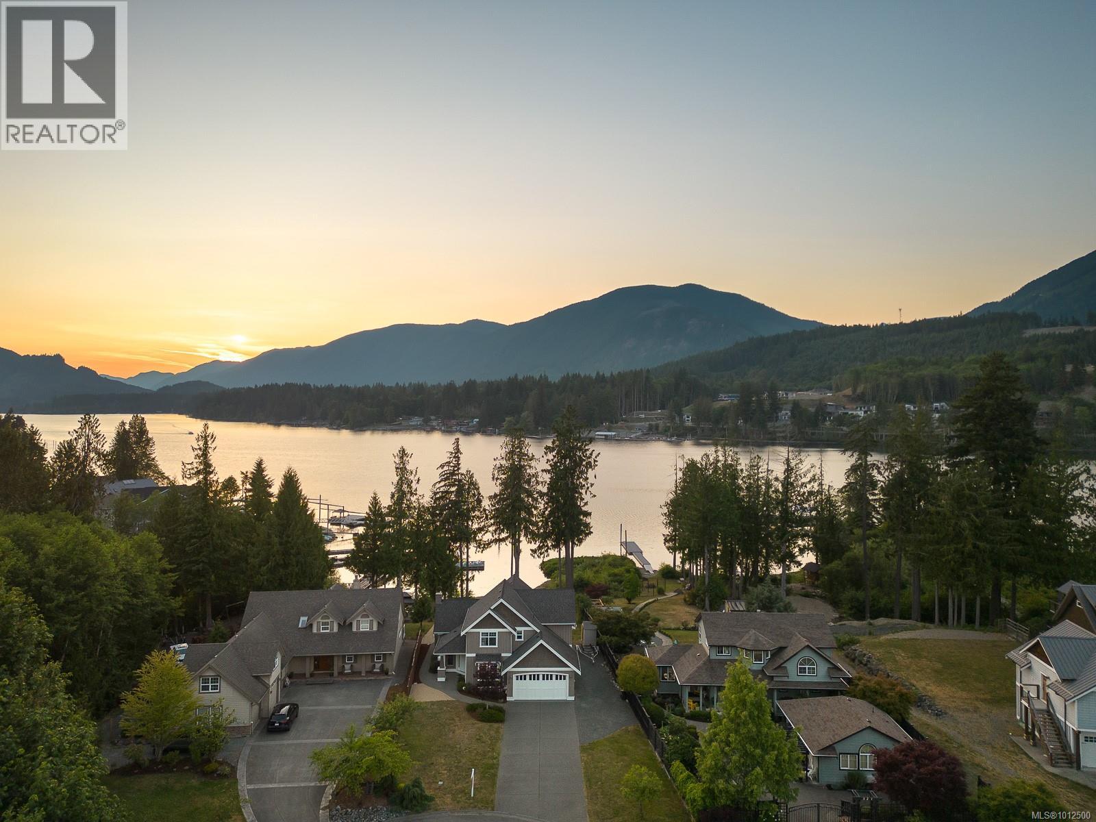 525 Point Ideal Dr, Lake Cowichan, British Columbia