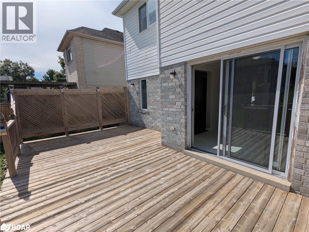 1122 Kensington Street, Innisfil, Ontario  L9S 1V1 - Photo 3 - 40765137