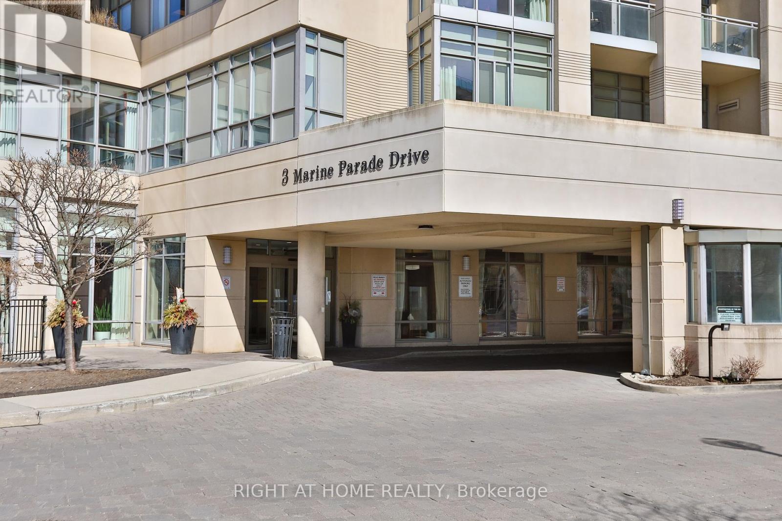 707 - 3 MARINE PARADE DRIVE, Toronto, Ontario
