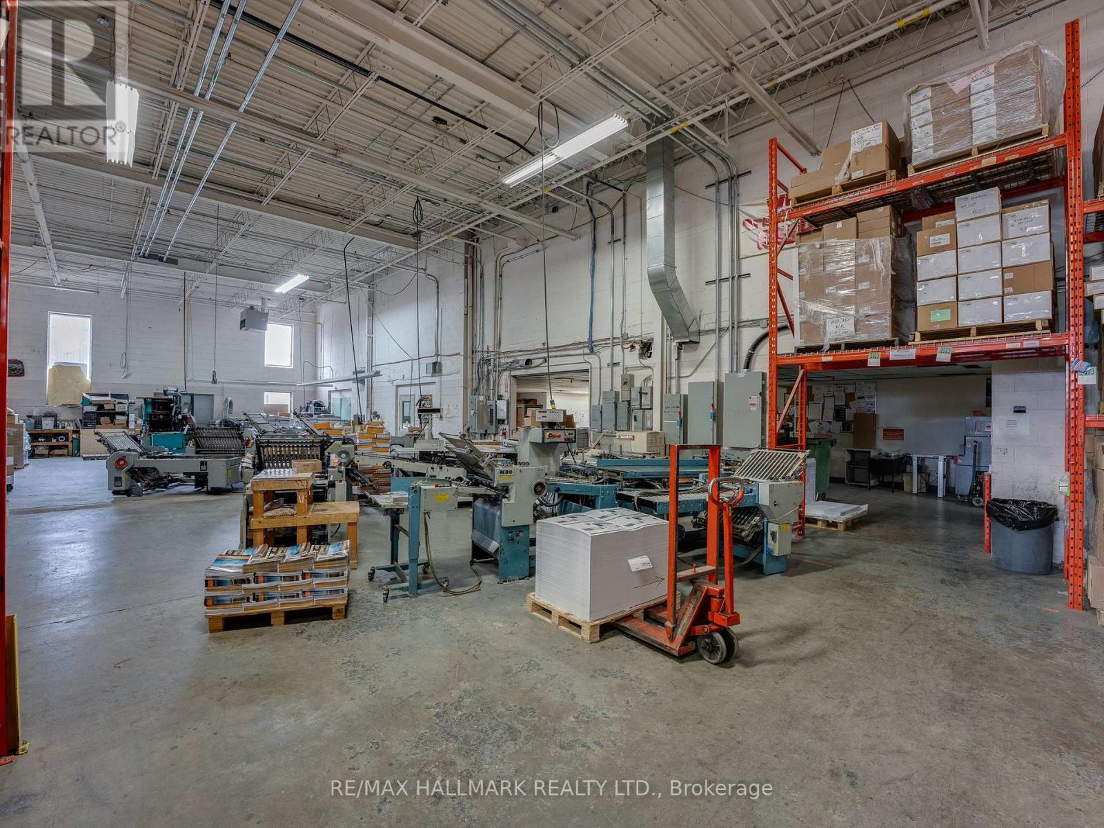 230 Eddystone Avenue, Toronto, Ontario  M3N 1H7 - Photo 27 - W12374071