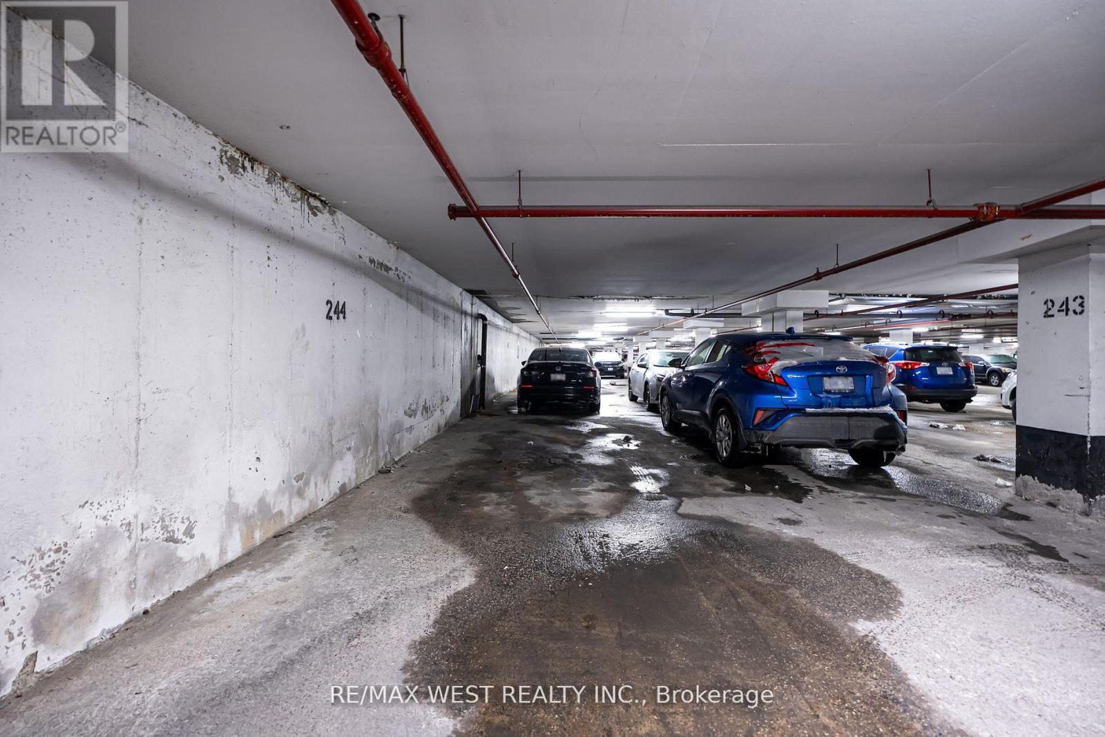 209 - 340 Dixon Road, Toronto, Ontario  M9R 1T1 - Photo 35 - W12374089