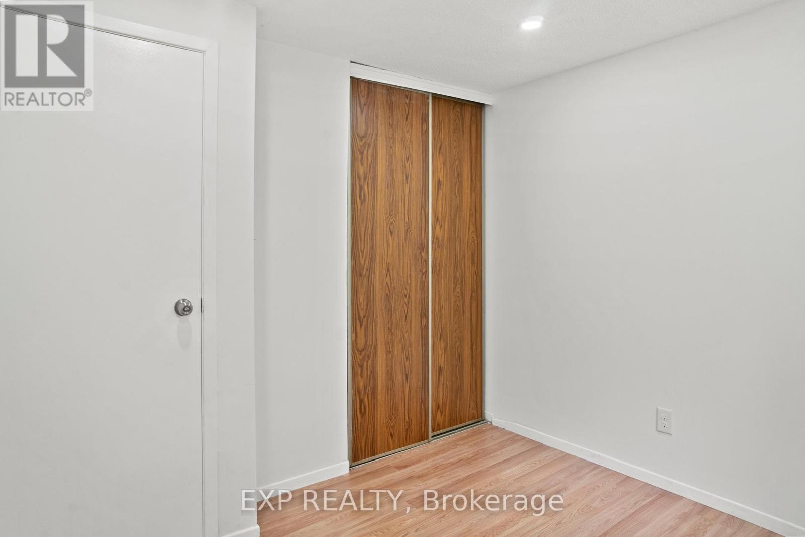 122 - 45 Hansen Road N, Brampton, Ontario  L6V 3C5 - Photo 25 - W12374100