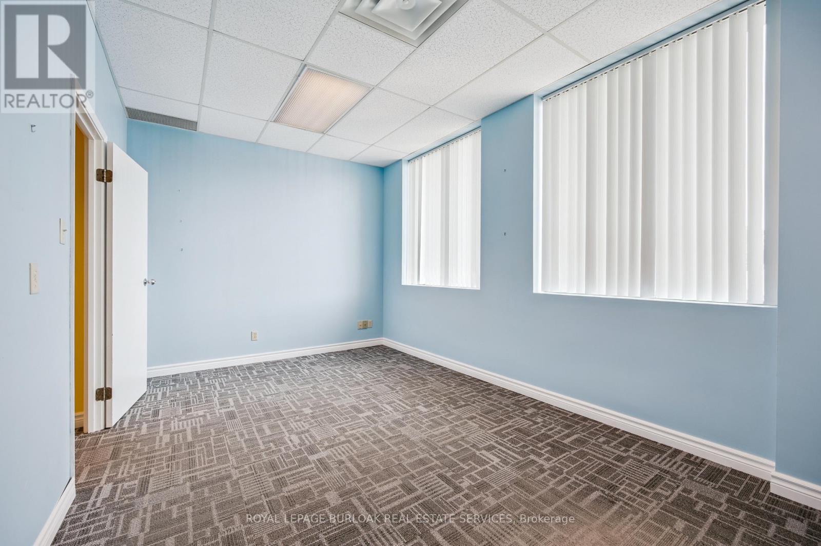 202 - 751 Victoria Street S, Kitchener, Ontario  N2M 5N4 - Photo 22 - X12374090