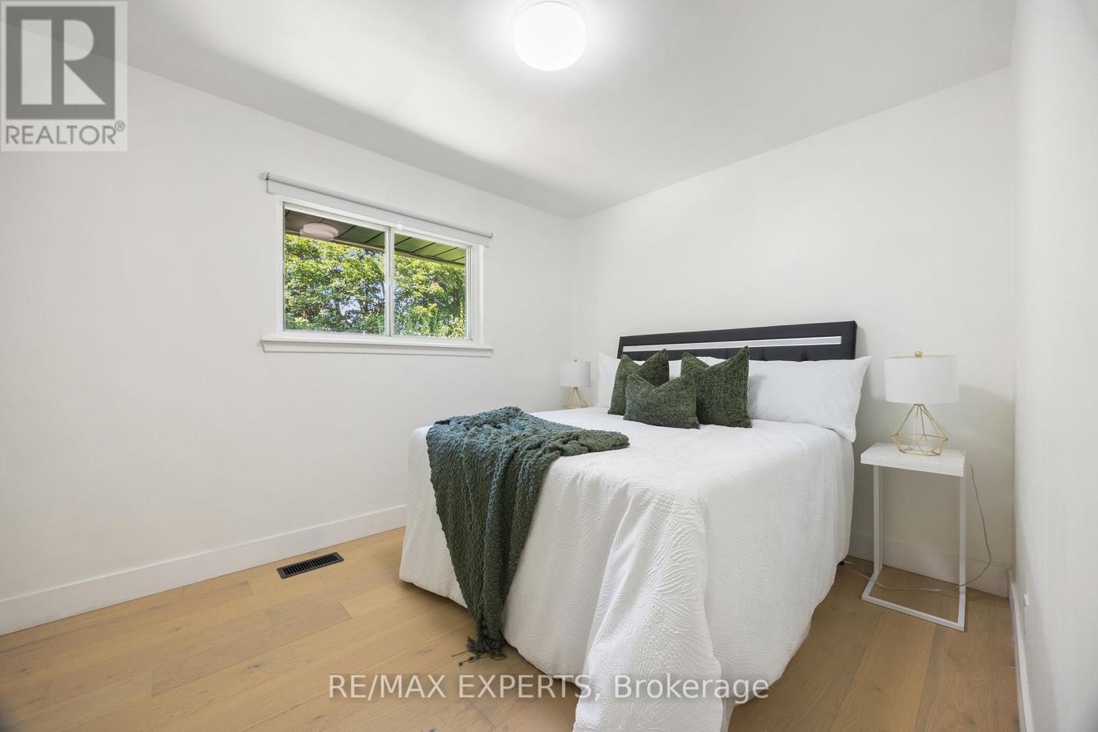 154 Renfield Street, Guelph, Ontario  N1E 4B2 - Photo 11 - X12374107